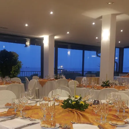 Hotell D'amato 3*
